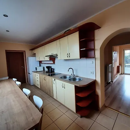 Apartament Familijne *